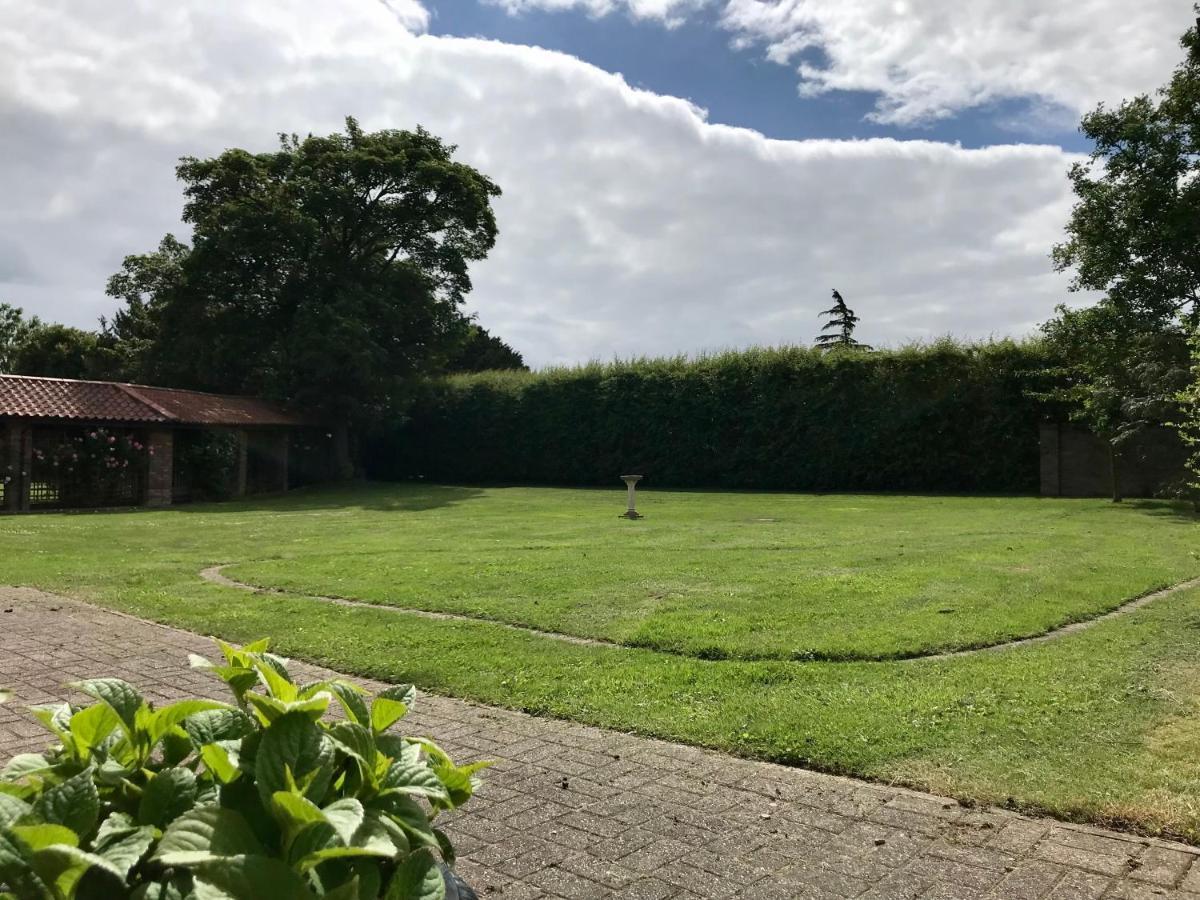 Newball Charming Hen Cottage Countryside Retreat Lincoln מראה חיצוני תמונה